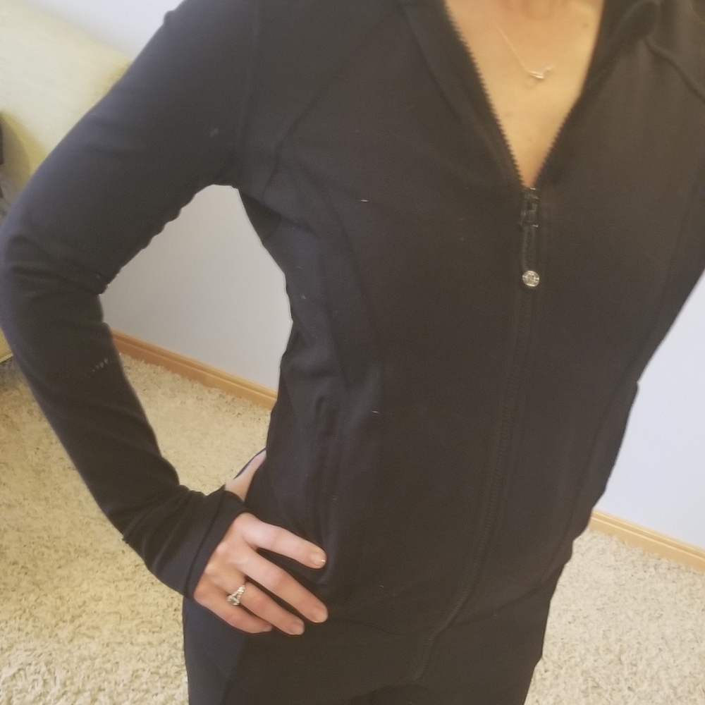 Lululemon Daily Practice Jacket sz 8